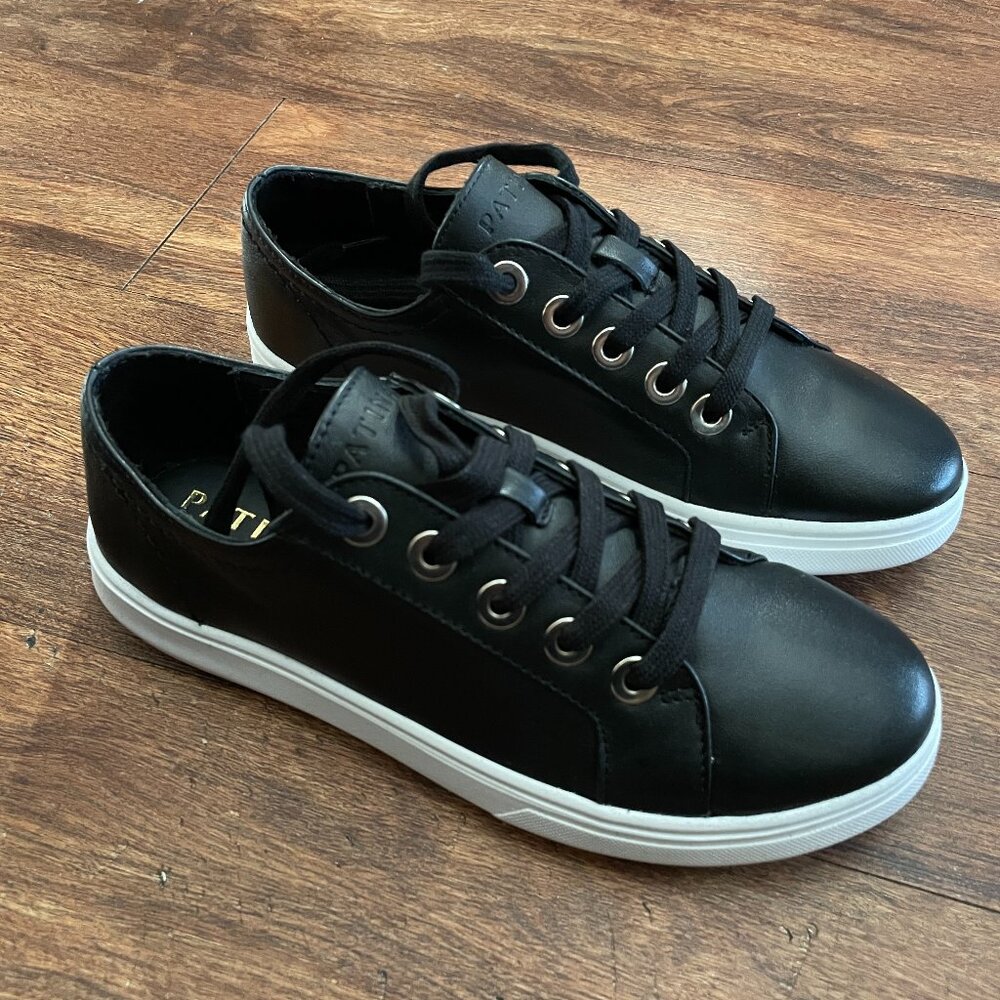 Portland Leather Low Top Street Sneaker in Black - Size 6.5 (NWT)